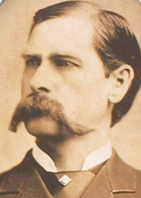 Wyatt Earp, Sang Legenda Hukum di Wild West